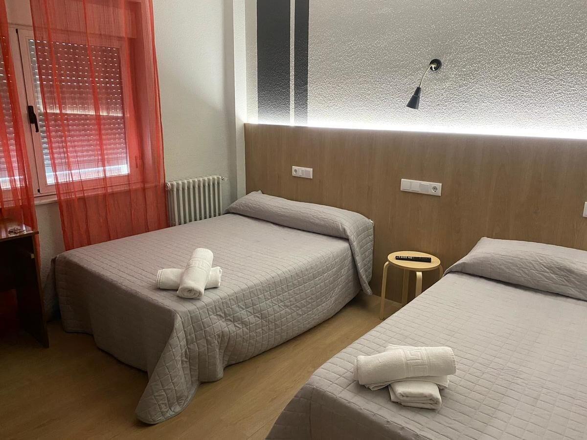 Hostal Uria Salamanca Kültér fotó