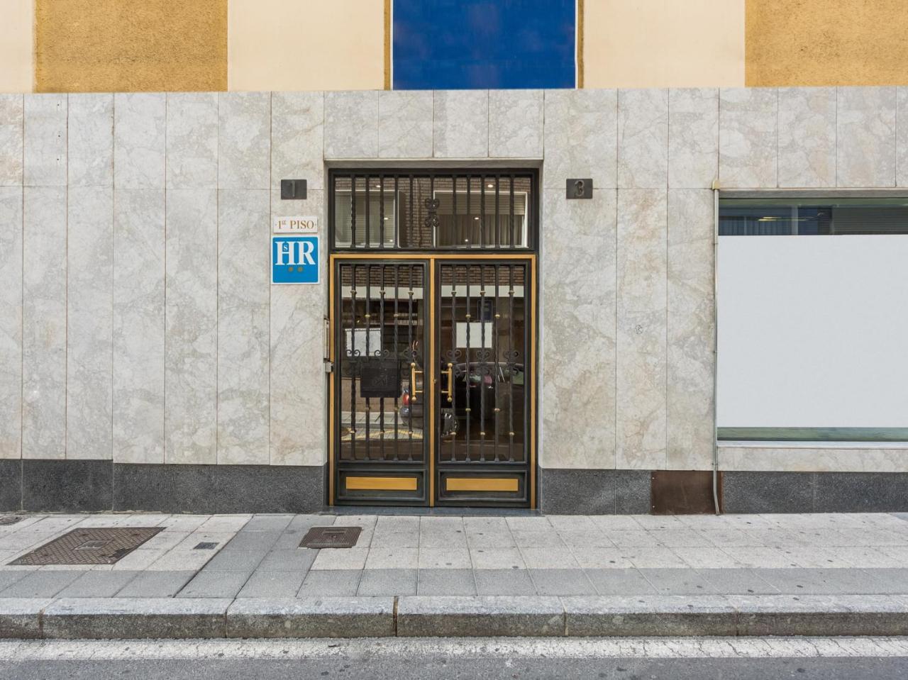 Hostal Uria Salamanca Kültér fotó