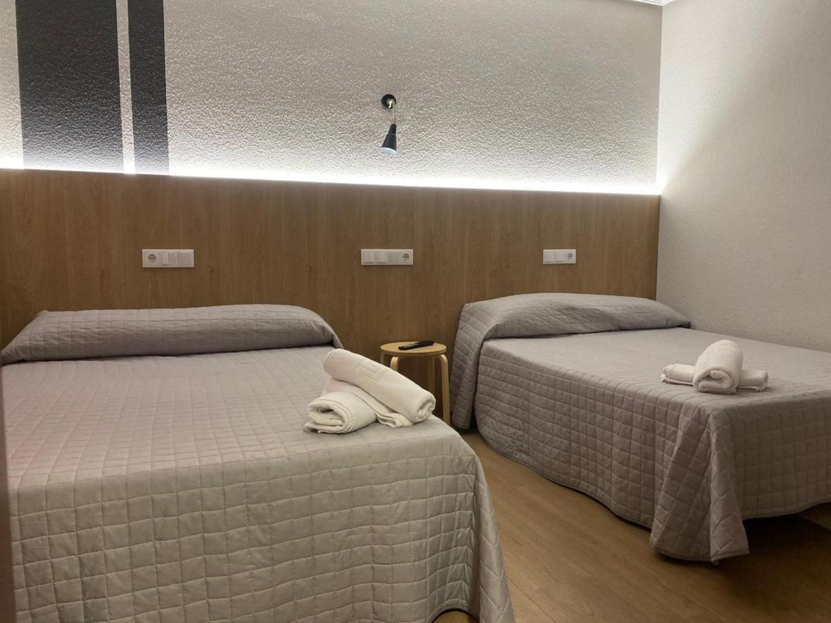 Hostal Uria Salamanca Kültér fotó